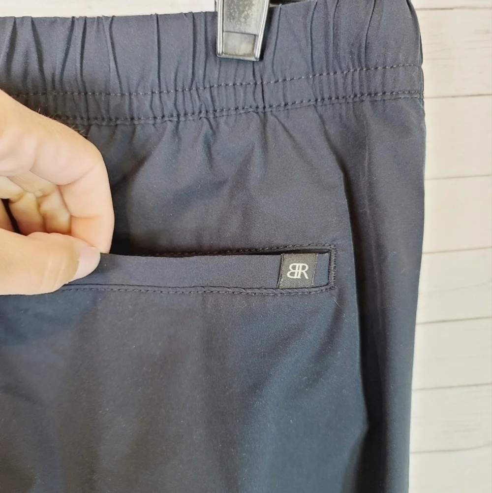 BANANA REPUBLIC NAVY BLUE JOGGERS, SZ MEDIUM